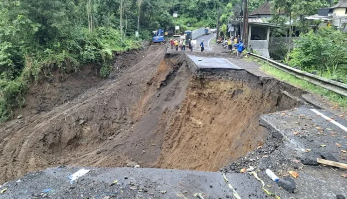 Perbatasan Desa Nongan dan Bangbang Jebol