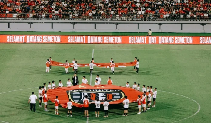Suasana Stadion Kapten I Wayan Dipta