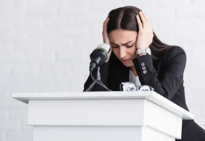 Grogi saat presentasi