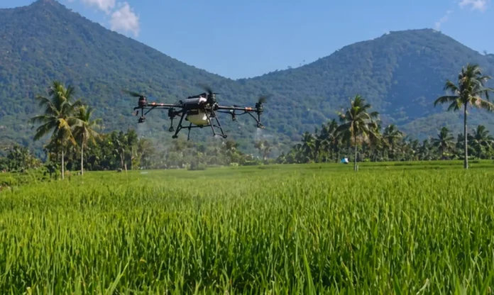 Pemupukan dengan Drone