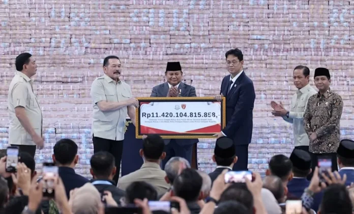 penyerahan uang triliunan