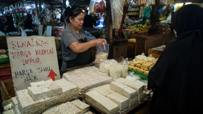 Pedagang tahu