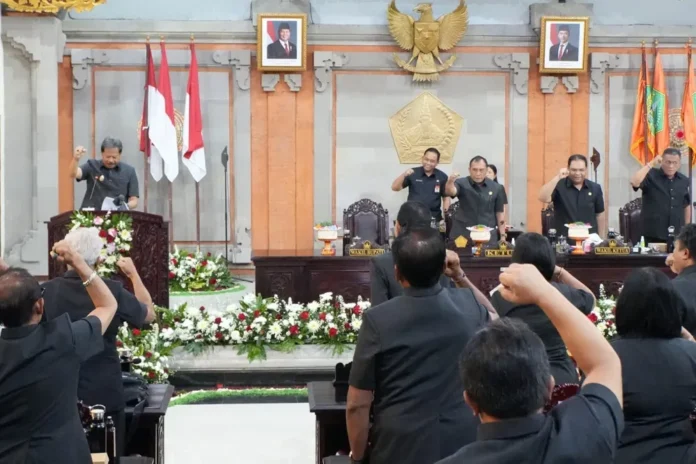 Rapat paripurna DPRD Tabanan